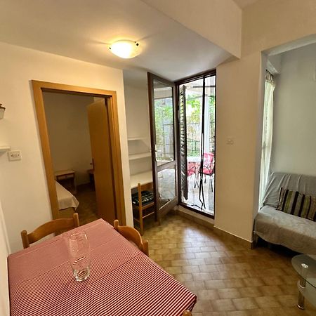 Kornelija 2 Appartement Podgora Buitenkant foto