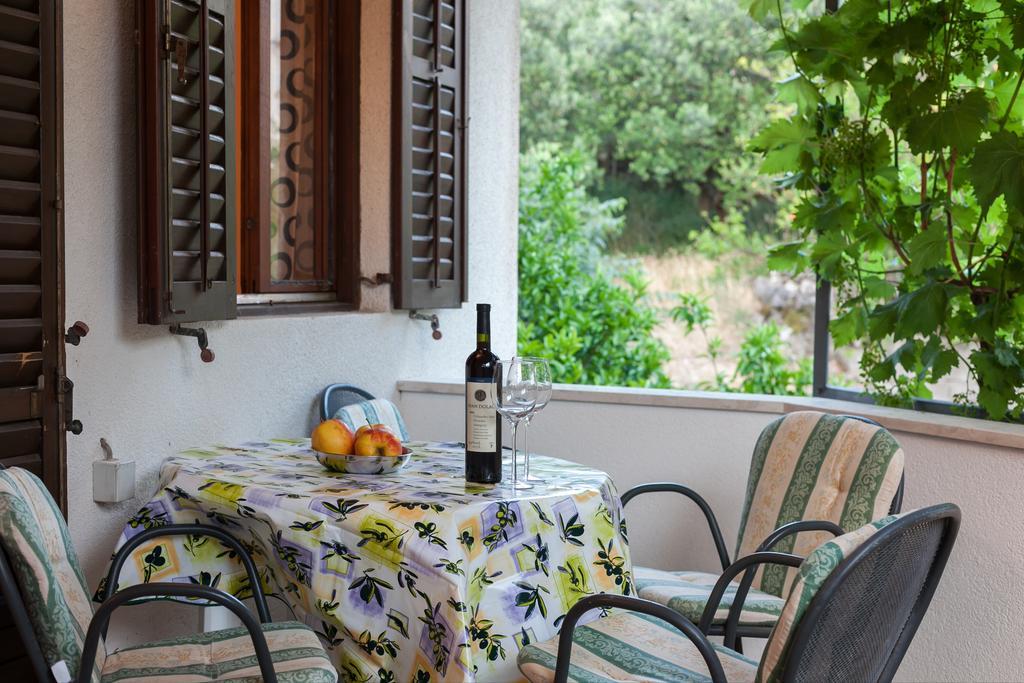 Kornelija 2 Appartement Podgora Kamer foto