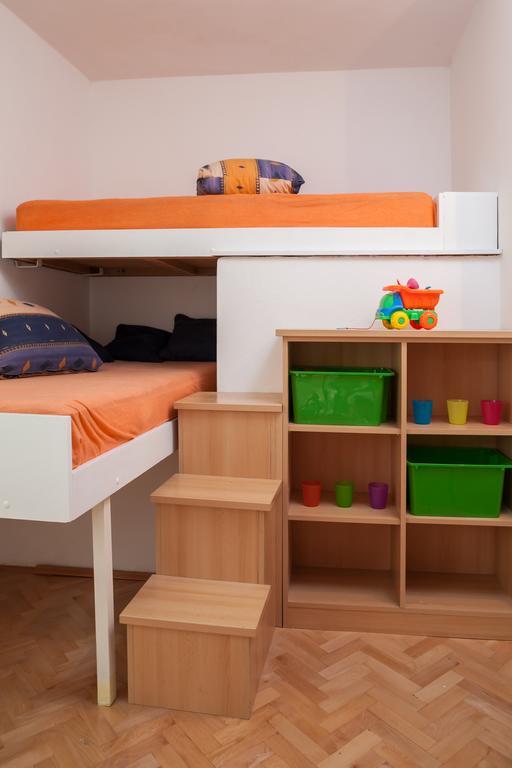 Kornelija 2 Appartement Podgora Kamer foto