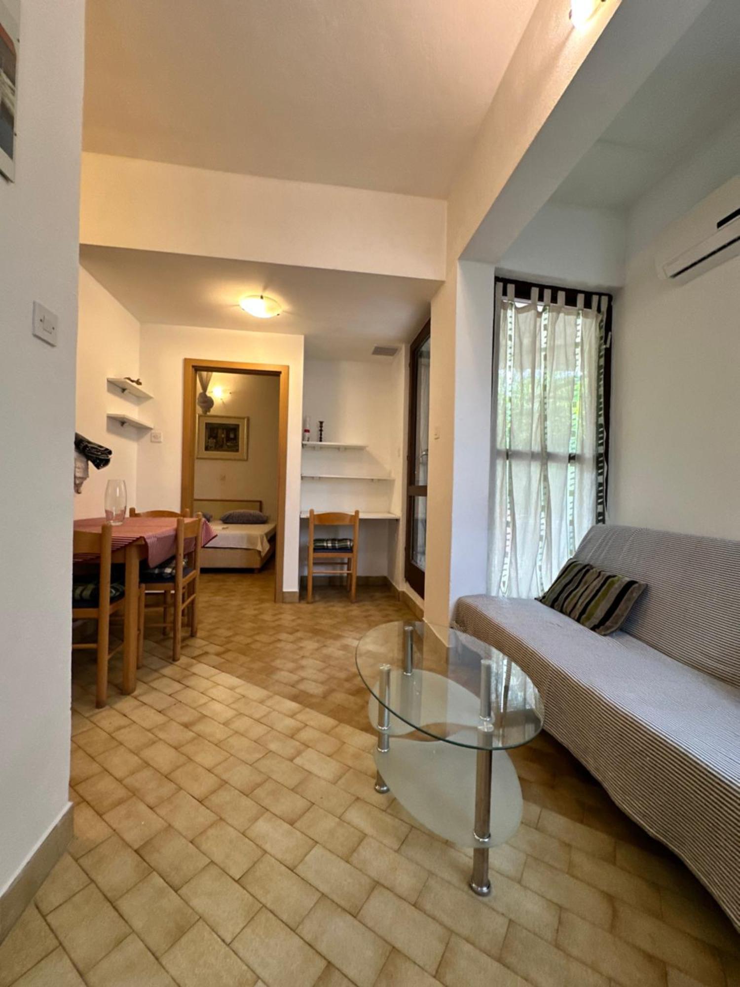 Kornelija 2 Appartement Podgora Buitenkant foto